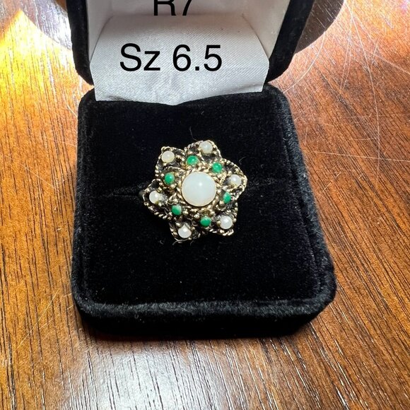 Sarah Coventry Jewelry - Sarah Coventry Star ring